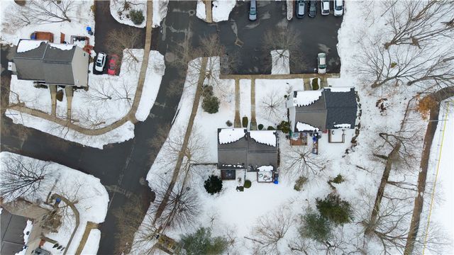 2 Riverwoods Court, East Providence, RI 02916