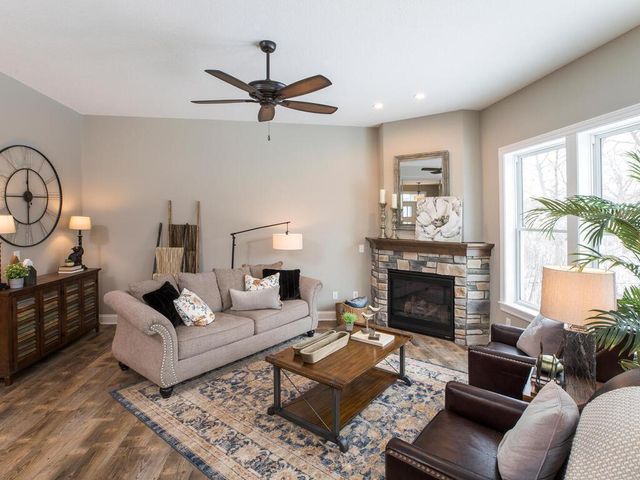 22752 Raven Street NW, Oak Grove, MN 55005