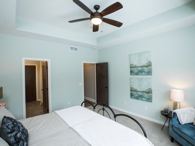 22752 Raven Street NW, Oak Grove, MN 55005