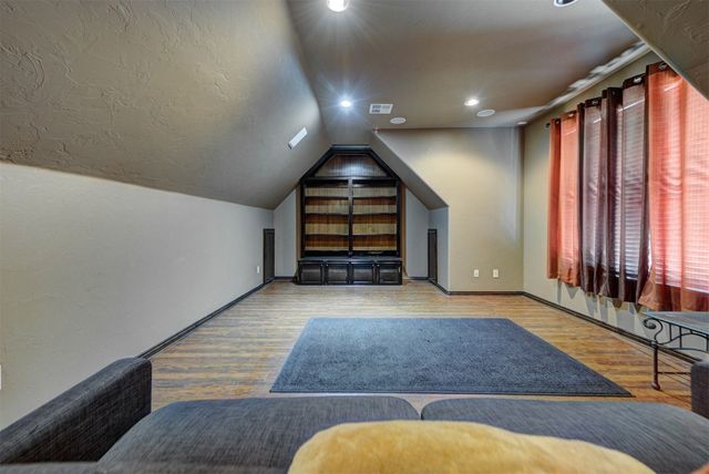 9411 Dickerson NE Road, Piedmont, OK 73078