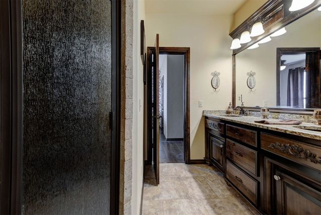 9411 Dickerson NE Road, Piedmont, OK 73078