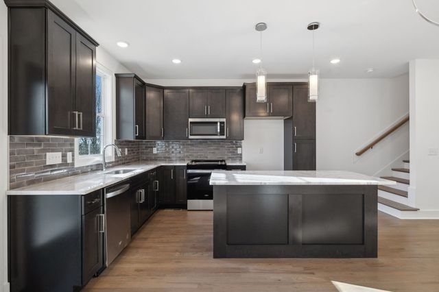 2109 Chadwell Retreat Dr, Madison, TN 37115