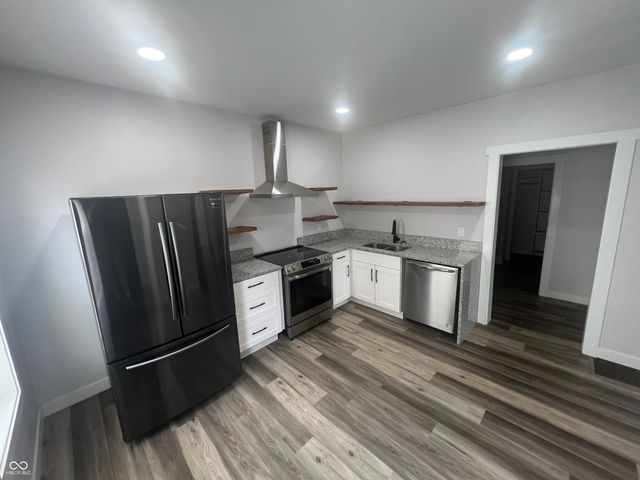11 Iowa Street, Indianapolis, IN 46225