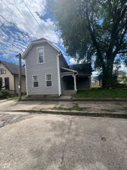 11 Iowa Street, Indianapolis, IN 46225