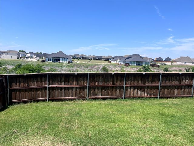 2452 Brightling Bend, Forney, TX 75126