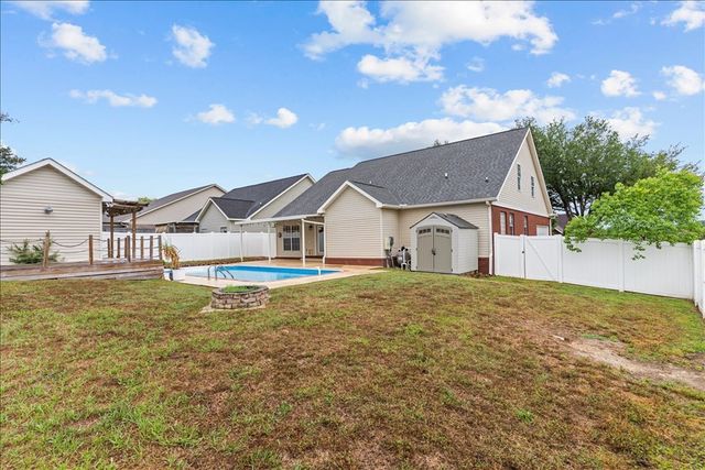 201 Princeton Drive, Dothan, AL 36301