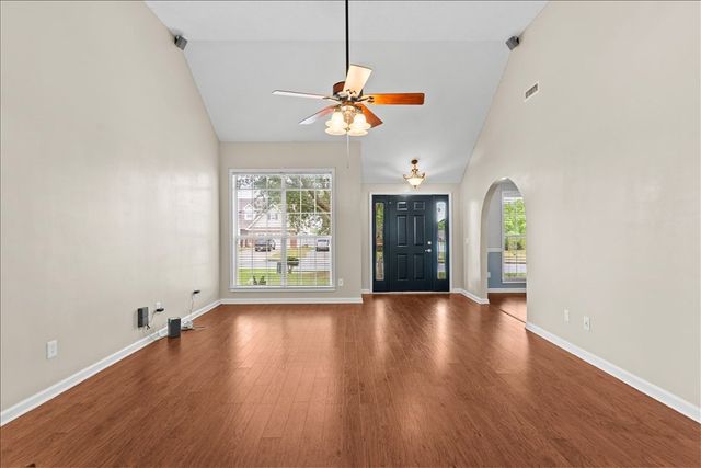 201 Princeton Drive, Dothan, AL 36301