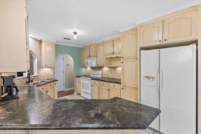 201 Princeton Drive, Dothan, AL 36301