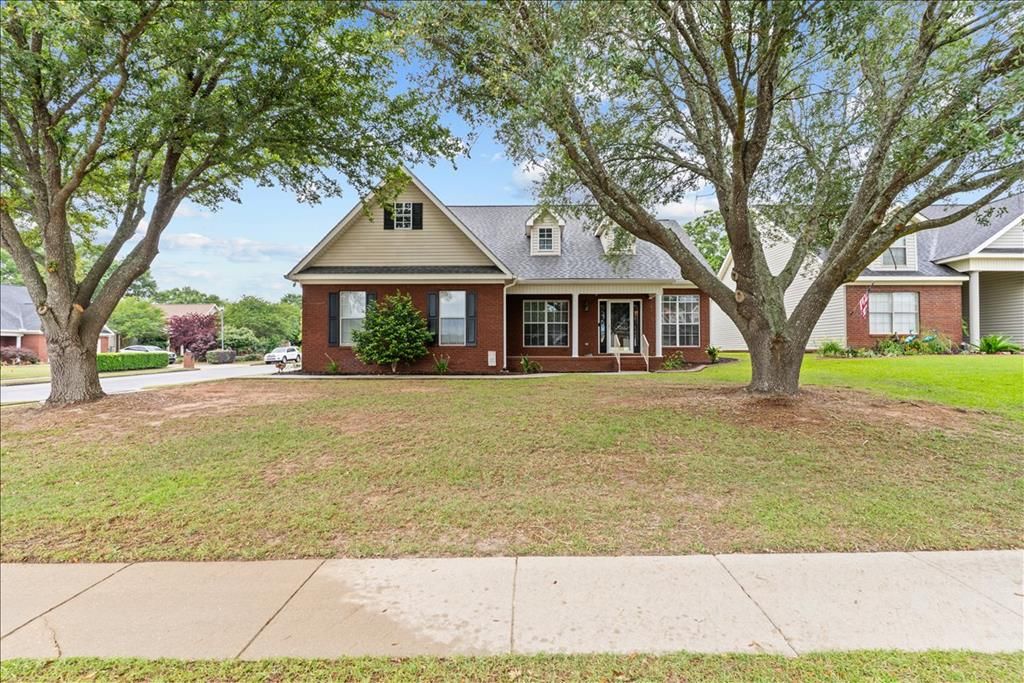 201 Princeton Drive, Dothan, AL 36301