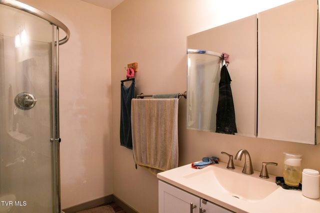 2087 Fodderstack Mountain Loop, Greeneville, TN 37745