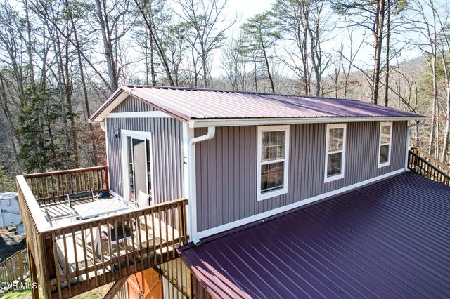 2087 Fodderstack Mountain Loop, Greeneville, TN 37745