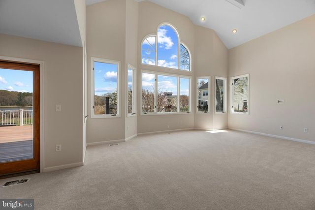 5929 DEALE BEACH RD, Deale, MD 20751