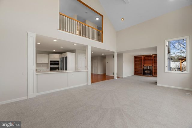 5929 DEALE BEACH RD, Deale, MD 20751