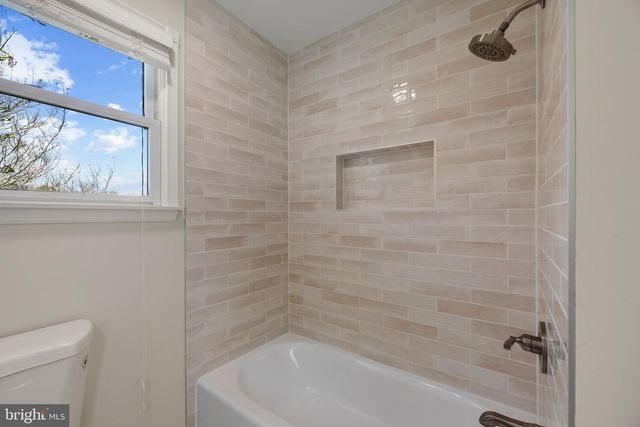 5929 DEALE BEACH RD, Deale, MD 20751