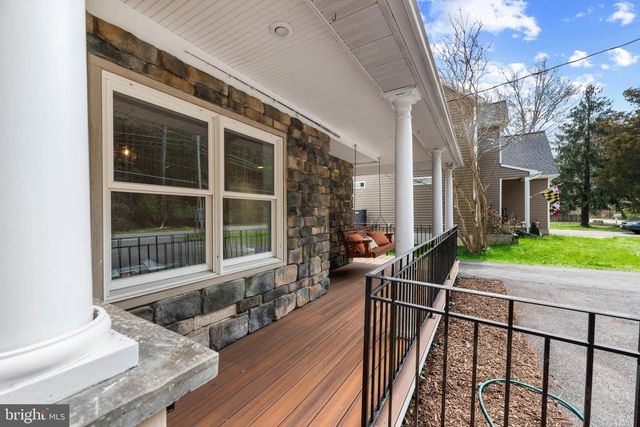 5929 DEALE BEACH RD, Deale, MD 20751