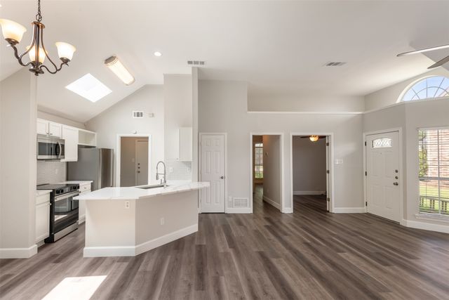 2212 Lakeshore Drive, Flower Mound, TX 75028