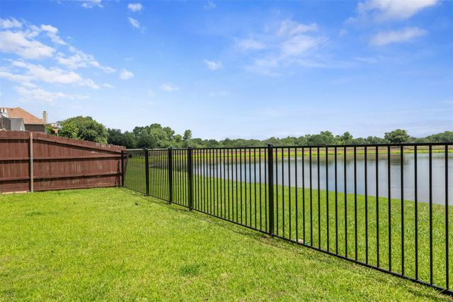 2212 Lakeshore Drive, Flower Mound, TX 75028