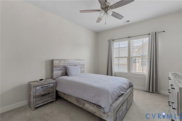 12256 Manor Crossing Dr, Glen Allen, VA 23059