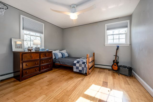 9 Avon Drive, Sandwich, MA 02563