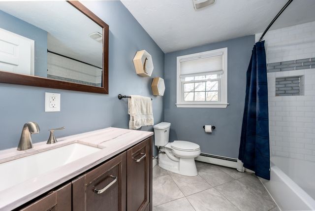 9 Avon Drive, Sandwich, MA 02563