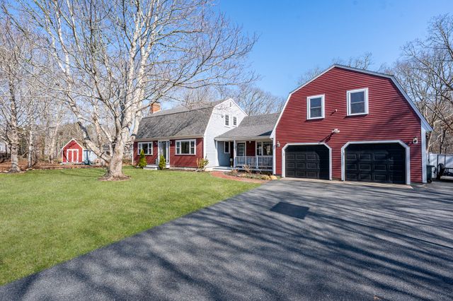 9 Avon Drive, Sandwich, MA 02563