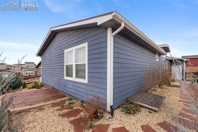 4327 Kingfisher Point, Colorado Springs, CO 80922