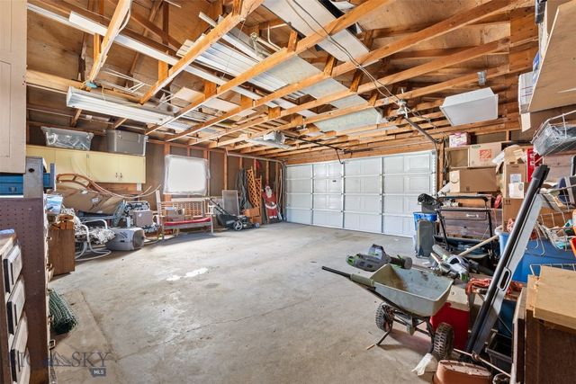 2011 Hamburg Street, Anaconda, MT 59711