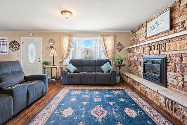 2011 Hamburg Street, Anaconda, MT 59711