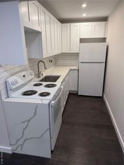 99-105 W Hoffman Avenue Apt H, Lindenhurst, NY 11757