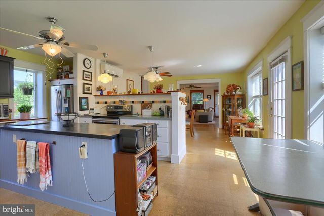 114 W GETTYSBURG ST, Dillsburg, PA 17019