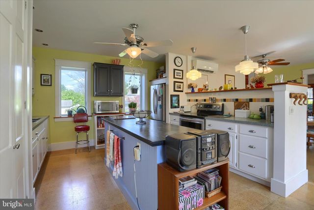 114 W GETTYSBURG ST, Dillsburg, PA 17019