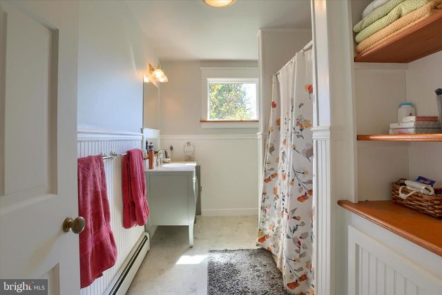 114 W GETTYSBURG ST, Dillsburg, PA 17019