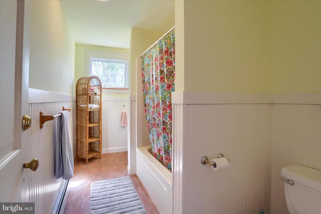 114 W GETTYSBURG ST, Dillsburg, PA 17019