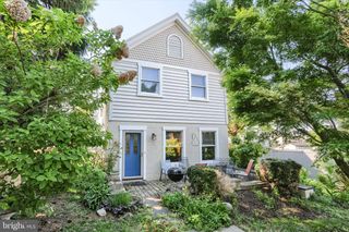 114 W GETTYSBURG ST, Dillsburg, PA 17019