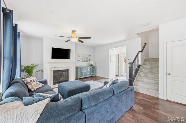 6013 New Town Drive, St Charles, MO 63301