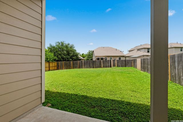 6507 CANDLEBRITE DR, San Antonio, TX 78244