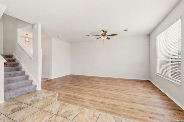 6507 CANDLEBRITE DR, San Antonio, TX 78244