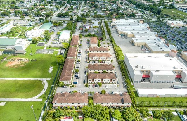 2820 NW 180th St, Miami Gardens, FL 33056