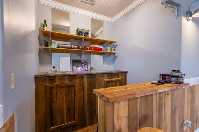 173 Bellview Rd, Taft, TN 38488