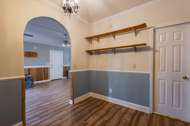 173 Bellview Rd, Taft, TN 38488