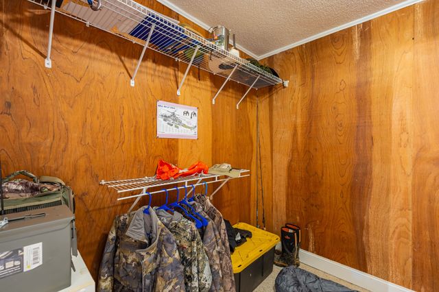 173 Bellview Rd, Taft, TN 38488