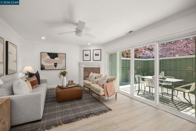 1052 Bancroft Rd, Concord, CA 94518