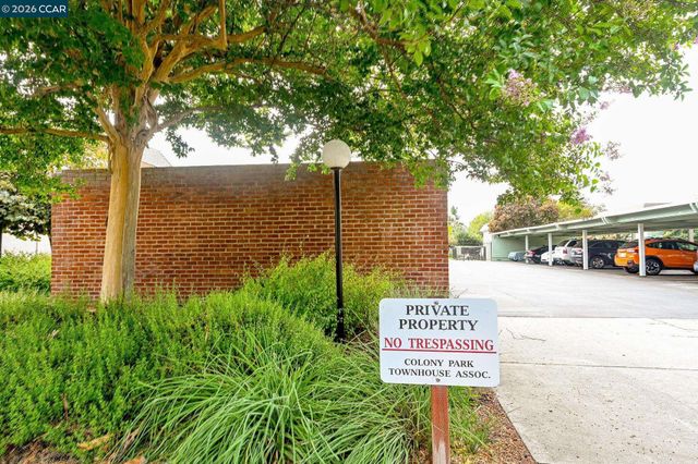 1052 Bancroft Rd, Concord, CA 94518