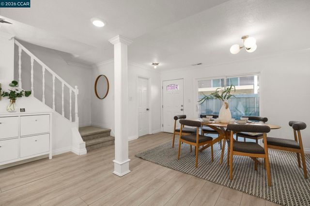 1052 Bancroft Rd, Concord, CA 94518