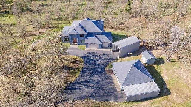 547 Jackpine Drive, Grants Pass, OR 97526