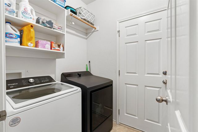 315 Swenson DR, Hutto, TX 78634