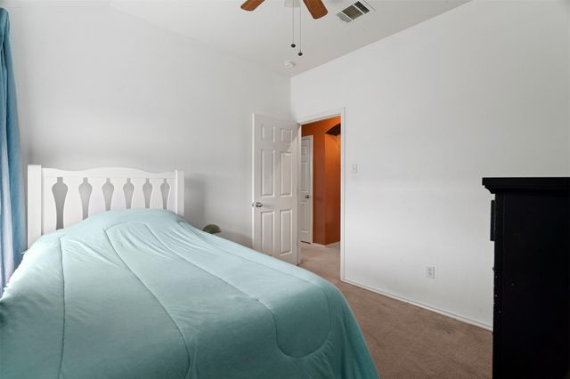 315 Swenson DR, Hutto, TX 78634