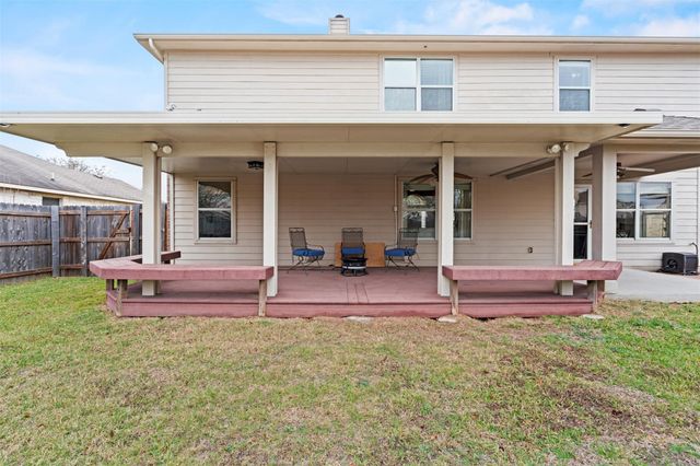 315 Swenson DR, Hutto, TX 78634