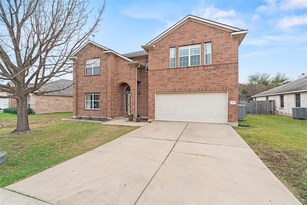 315 Swenson DR, Hutto, TX 78634