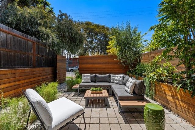 417 Sunset Avenue .5, Venice (los Angeles), CA 90291